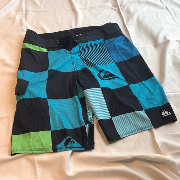 quiksilver bathing suits